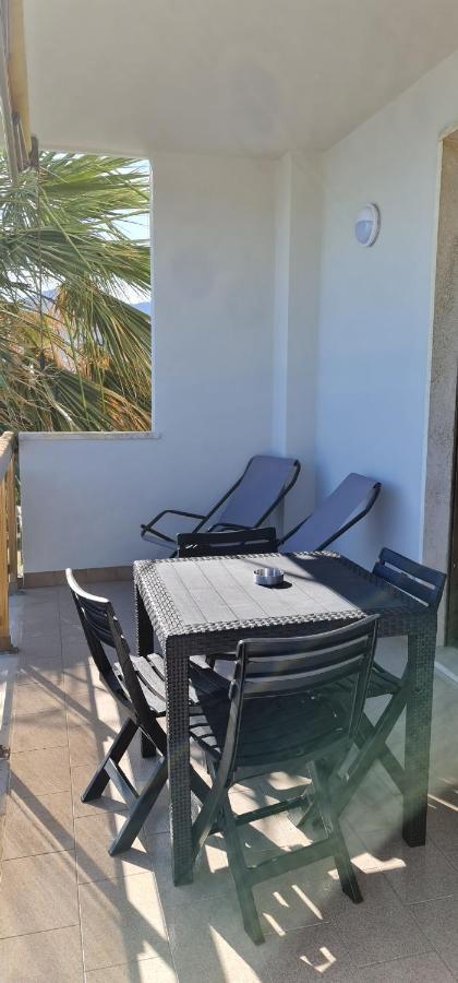 Mare Apartment Вентимиля Екстериор снимка